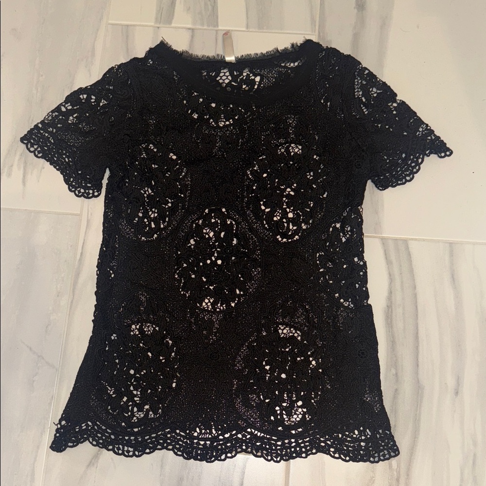 Black Crochet Short-Sleeve Women's Top